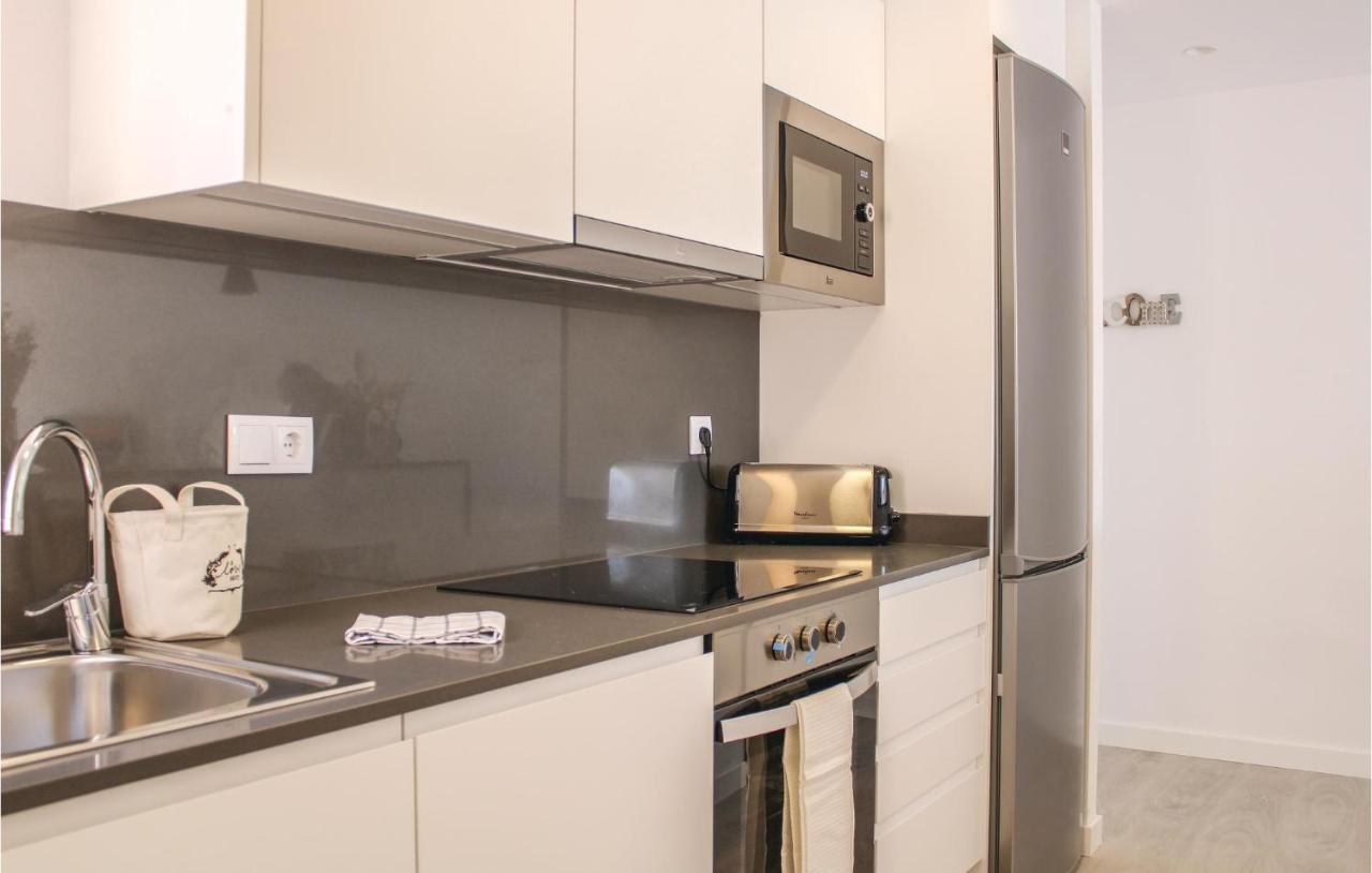 Stunning Apartment In Tossa De Mar With Kitchen Exterior foto